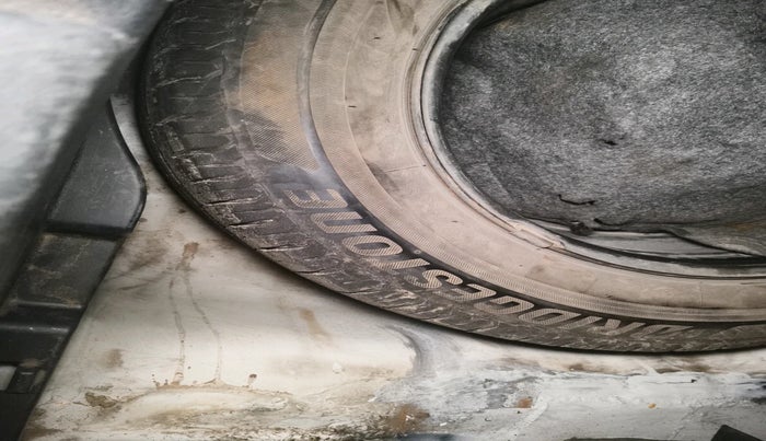 2019 Hyundai VENUE S 1.2, Petrol, Manual, 1,47,675 km, tyre