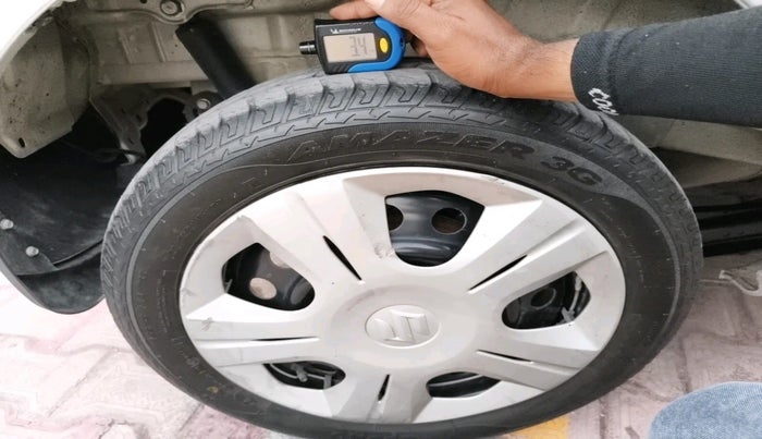 2018 Maruti Wagon R 1.0 VXI, Petrol, Manual, 13,140 km, tyre