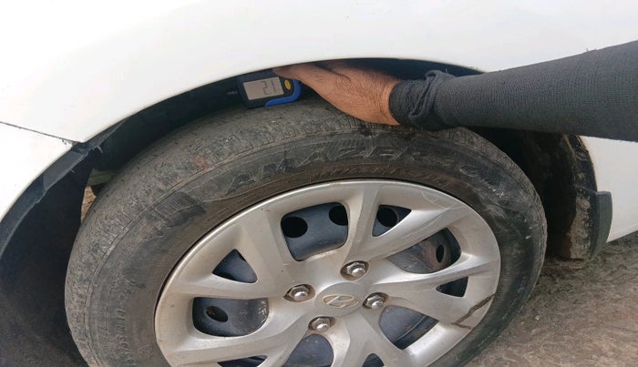 2019 Hyundai Grand i10 SPORTZ 1.2 KAPPA VTVT, Petrol, Manual, 37,079 km, tyre