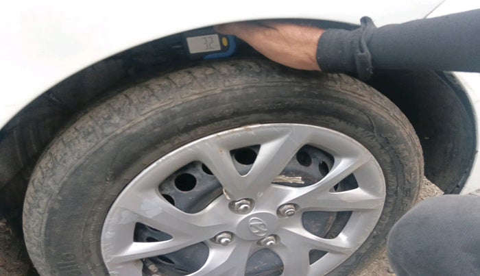 2019 Hyundai Grand i10 SPORTZ 1.2 KAPPA VTVT, Petrol, Manual, 37,079 km, tyre