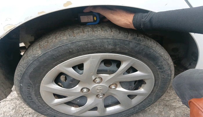 2019 Hyundai Grand i10 SPORTZ 1.2 KAPPA VTVT, Petrol, Manual, 37,079 km, tyre