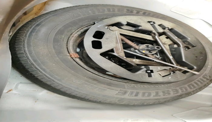 2011 Hyundai i10 SPORTZ 1.2, Petrol, Manual, 45,477 km, tyre