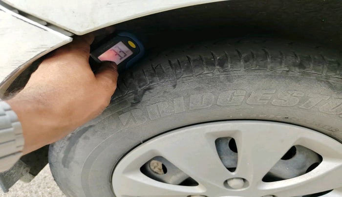 2011 Hyundai i10 SPORTZ 1.2, Petrol, Manual, 45,477 km, tyre