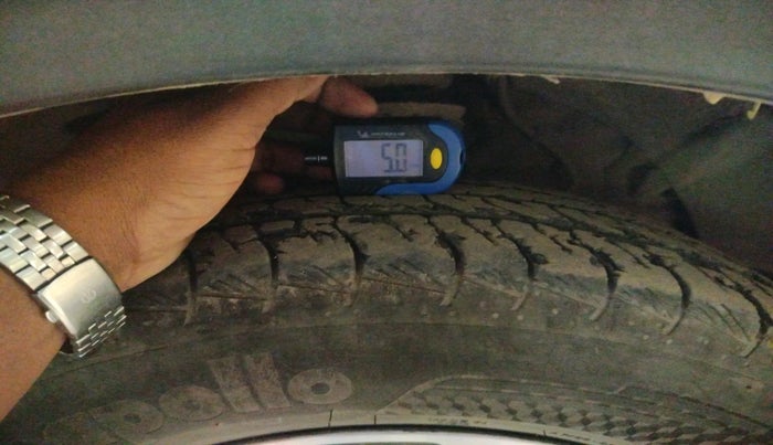 2023 Mahindra XUV400 EL 7.2 KW, Electric, Automatic, 36,178 km, tyre