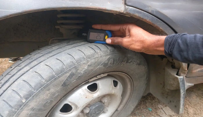 2018 Maruti Eeco 5 STR WITH A/C+HTR CNG, Petrol, Manual, 80,605 km, tyre