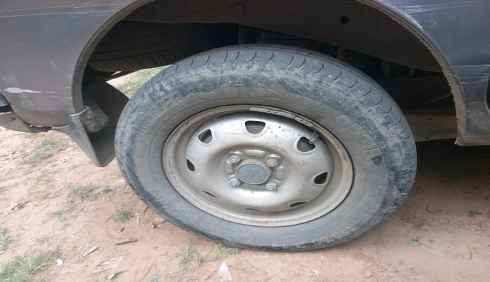 2018 Maruti Eeco 5 STR WITH A/C+HTR CNG, Petrol, Manual, 80,605 km, tyre