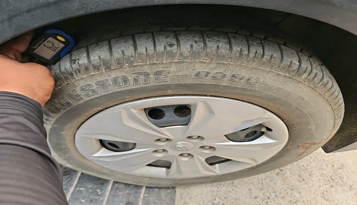 2017 Hyundai Creta E PLUS 1.6 PETROL, Petrol, Manual, 83,643 km, tyre