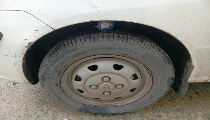 2011 Hyundai Santro Xing GL PLUS, Petrol, Manual, 97,903 km, tyre