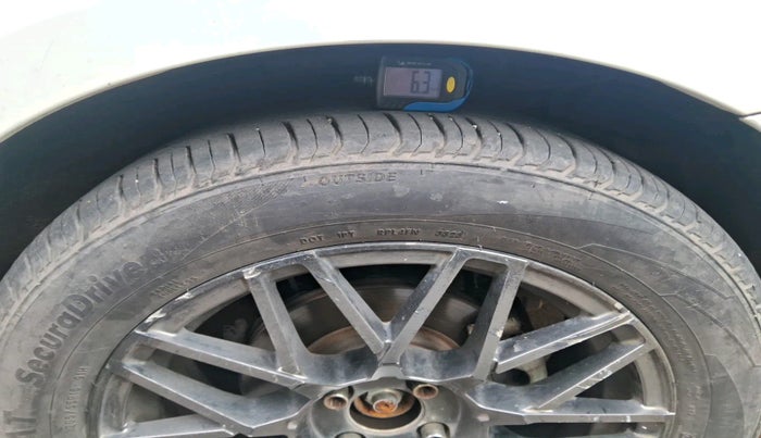 2016 Maruti Ciaz VDI SHVS, Diesel, Manual, 1,19,527 km, tyre