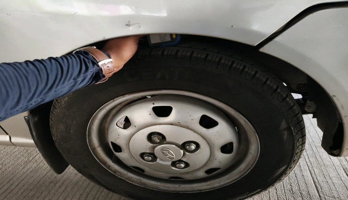 2008 Hyundai Santro Xing GLS, Petrol, Manual, 66,912 km, tyre