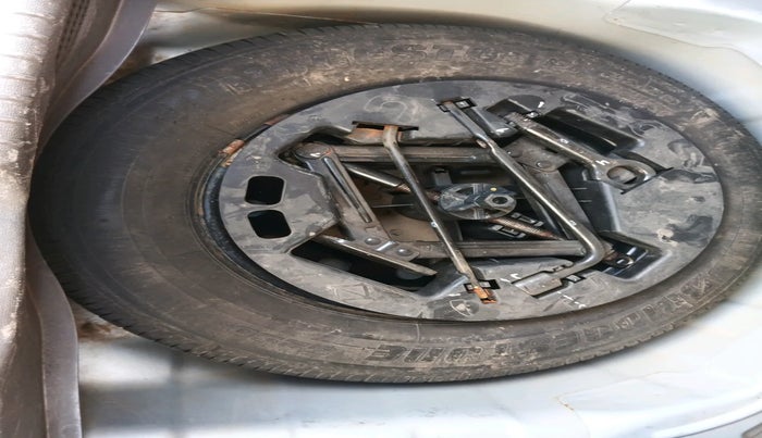 2012 Hyundai i10 ASTA 1.2, Petrol, Manual, 62,795 km, tyre