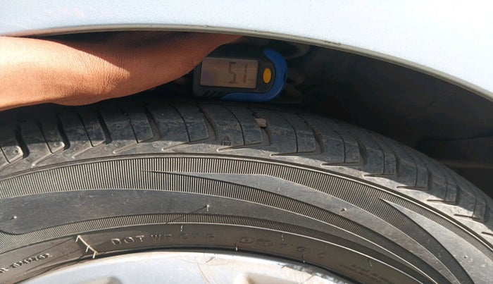 2012 Hyundai i10 ASTA 1.2, Petrol, Manual, 62,795 km, tyre