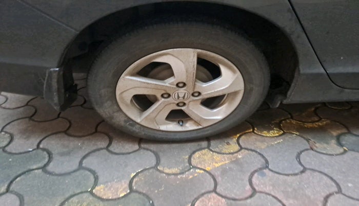 2015 Honda City 1.5L I-VTEC VX CVT, Petrol, Automatic, 78,948 km, tyre