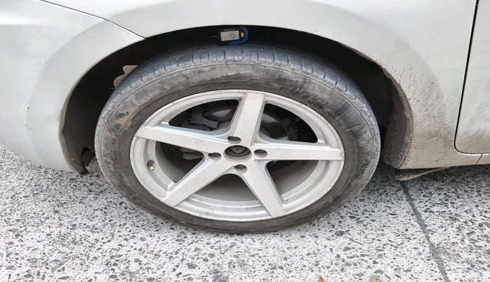 2018 Maruti Swift VXI, Petrol, Manual, 87,236 km, tyre