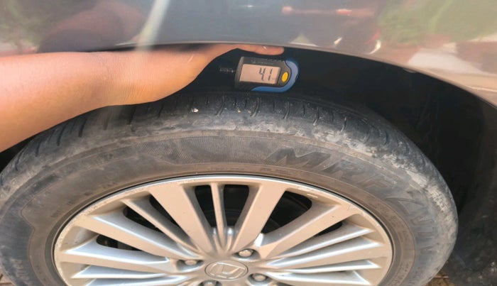 2021 Honda City 1.5L I-VTEC V MT 5TH GEN, Petrol, Manual, 23,566 km, tyre