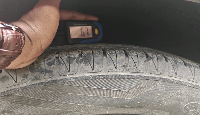 2023 KIA SONET HTX 1.0 DCT, Petrol, Automatic, 7,934 km, tyre