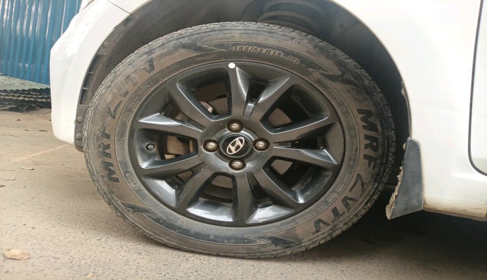 2019 Hyundai Elite i20 SPORTZ PLUS 1.2, Petrol, Manual, 27,577 km, tyre