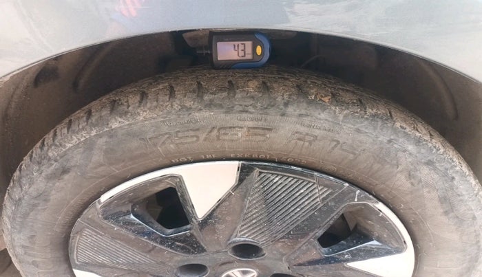 2022 Tata TIAGO EV XZ PLUS TECH LUX LONG RANGE, Electric, Automatic, 20,188 km, tyre