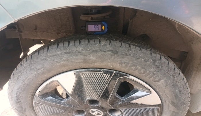 2022 Tata TIAGO EV XZ PLUS TECH LUX LONG RANGE, Electric, Automatic, 20,188 km, tyre