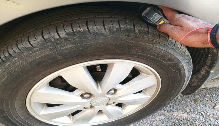 2013 Hyundai i20 SPORTZ 1.2, Petrol, Manual, 1,14,191 km, tyre