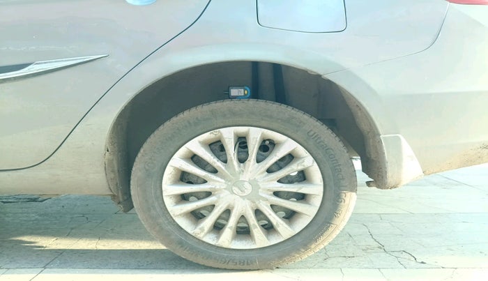 2016 Maruti Ciaz VDI+ SHVS, Diesel, Manual, 80,392 km, tyre