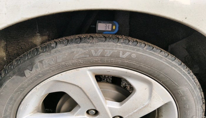 2015 Honda City 1.5L I-DTEC VX, Diesel, Manual, 1,82,057 km, tyre