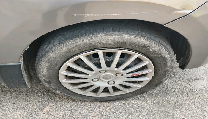 2015 Maruti Celerio VXI AMT, Petrol, Automatic, 93,398 km, tyre