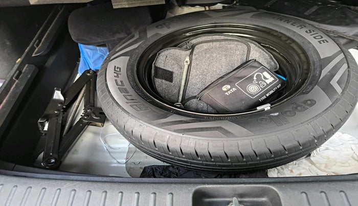 2021 Hyundai Creta SX IVT 1.5 PETROL, Petrol, Automatic, 51,782 km, tyre