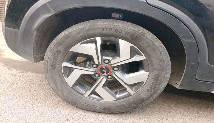 2022 KIA SONET HTX ANNIVERSARY EDITION 1.5, Diesel, Manual, 61,074 km, tyre