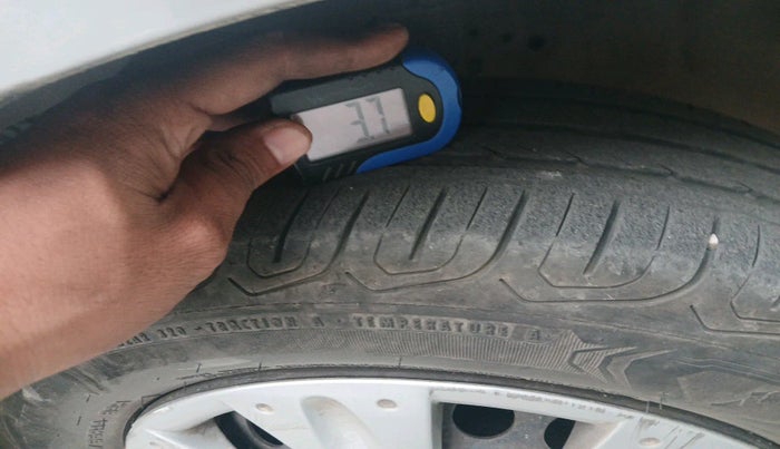 2012 Honda Brio S MT, Petrol, Manual, 41,657 km, tyre