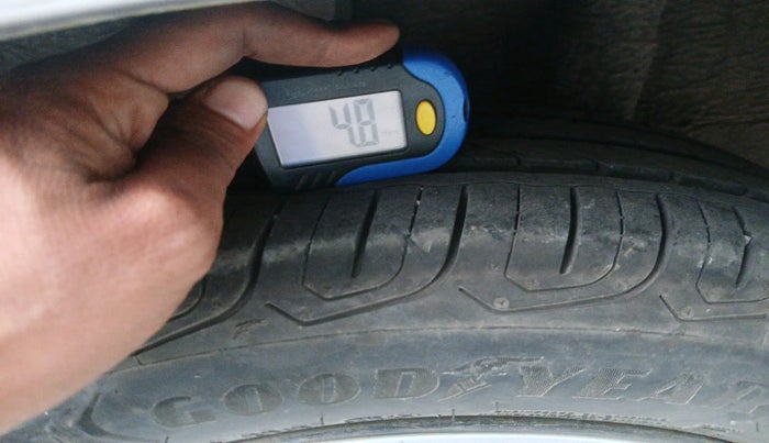 2012 Honda Brio S MT, Petrol, Manual, 41,657 km, tyre