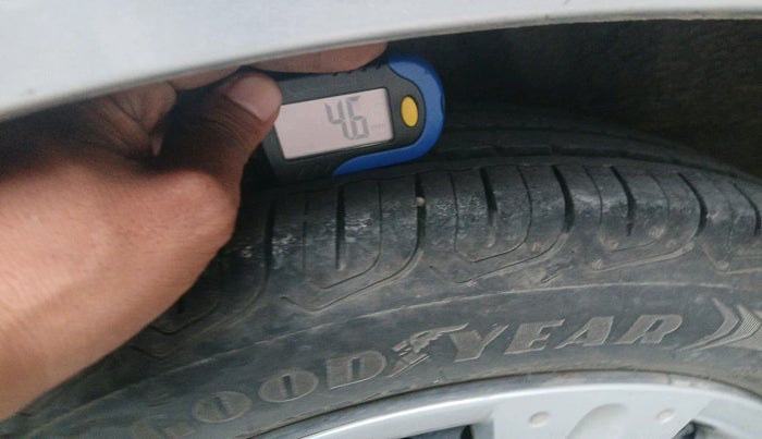 2012 Honda Brio S MT, Petrol, Manual, 41,657 km, tyre