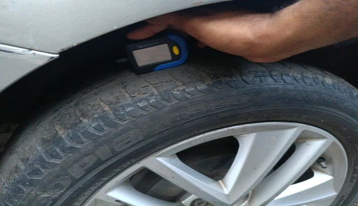 2017 Skoda Rapid STYLE 1.5 TDI AT, Diesel, Automatic, 1,74,957 km, tyre