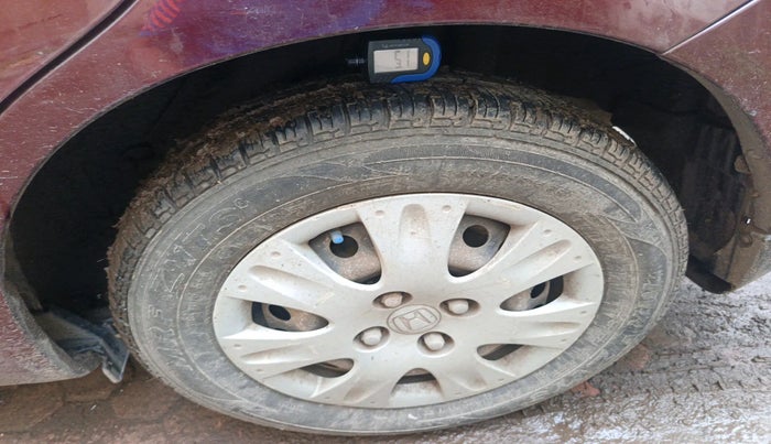 2013 Honda Amaze 1.2L I-VTEC S, Petrol, Manual, 73,837 km, tyre