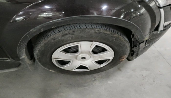 2019 Mahindra XUV500 W7, Diesel, Manual, 1,55,352 km, tyre