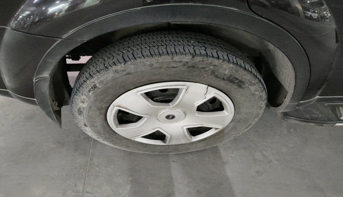 2019 Mahindra XUV500 W7, Diesel, Manual, 1,55,352 km, tyre