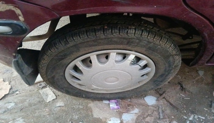 2011 Maruti Alto LXI, Petrol, Manual, 49,060 km, tyre