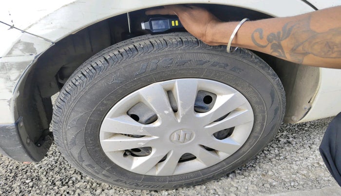 2012 Maruti Swift Dzire VXI, Petrol, Manual, 37,665 km, tyre