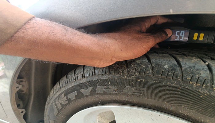 2016 Maruti Celerio ZXI AMT (O), Petrol, Automatic, 45,525 km, tyre