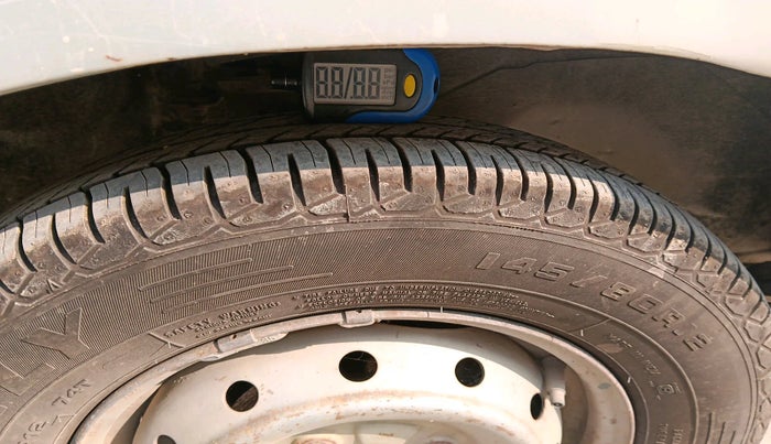 2011 Maruti Alto LX, Petrol, Manual, 1,13,434 km, tyre