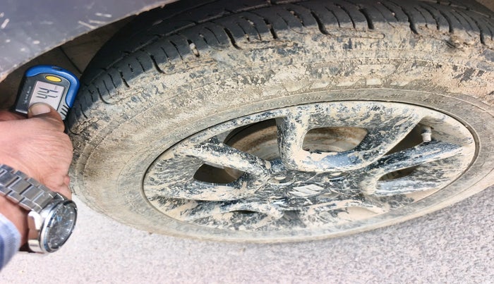 2019 Maruti IGNIS ZETA 1.2, Petrol, Manual, 1,75,524 km, tyre