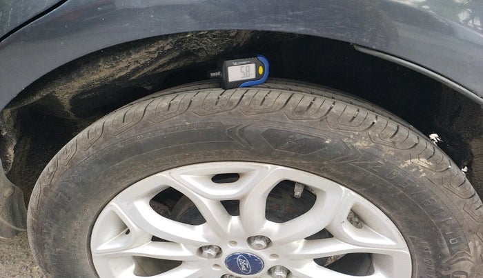 2013 Ford Ecosport TITANIUM 1.0L ECOBOOST, Petrol, Manual, 69,982 km, tyre