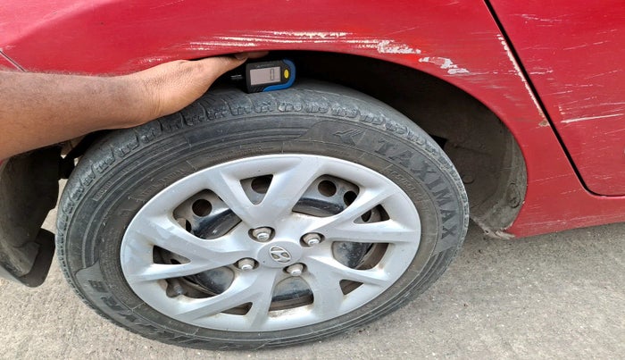 2017 Hyundai Grand i10 SPORTZ (O) 1.2 KAPPA VTVT, Petrol, Manual, 47,327 km, tyre