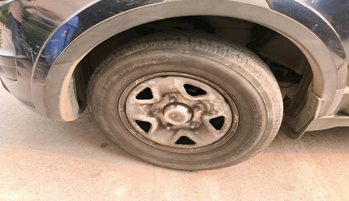 2018 Tata Hexa XMA 4X2 7 STR, Diesel, Automatic, 66,814 km, tyre