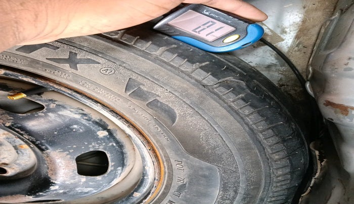 2018 Renault Kwid RXL, Petrol, Manual, 62,510 km, tyre