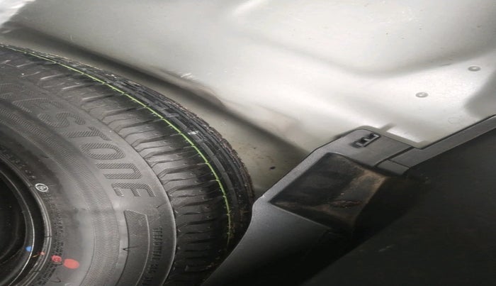 2019 Maruti Swift VDI, Diesel, Manual, 97,960 km, tyre