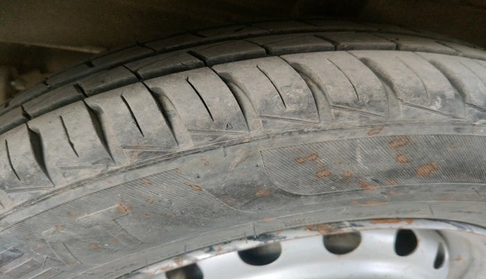 2019 Hyundai NEW SANTRO ERA EXECUTIVE, Petrol, Manual, 26,555 km, tyre