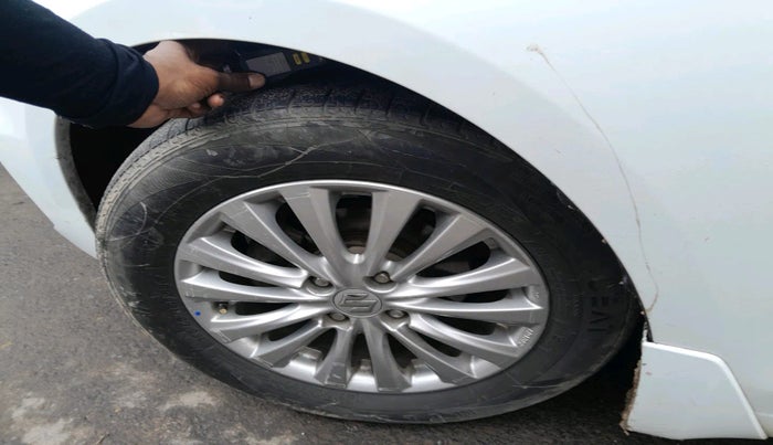 2018 Maruti Ciaz DELTA 1.5 SHVS MT PETROL, Petrol, Manual, 82,438 km, tyre