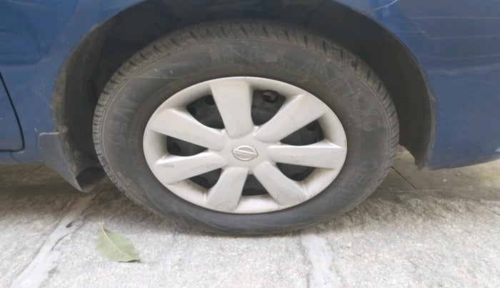 2012 Nissan Sunny XL, Petrol, Manual, 1,01,200 km, tyre