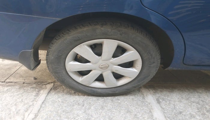 2012 Nissan Sunny XL, Petrol, Manual, 1,01,200 km, tyre